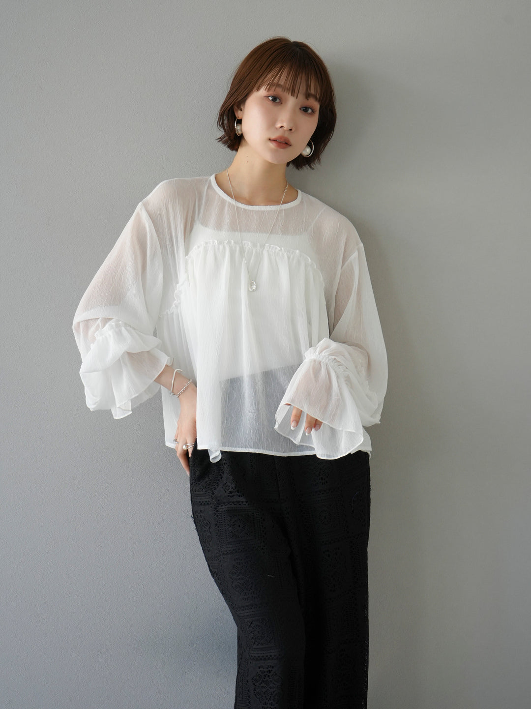 [SET] Willow sheer volume gathered blouse + selectable accessory set (2 sets)