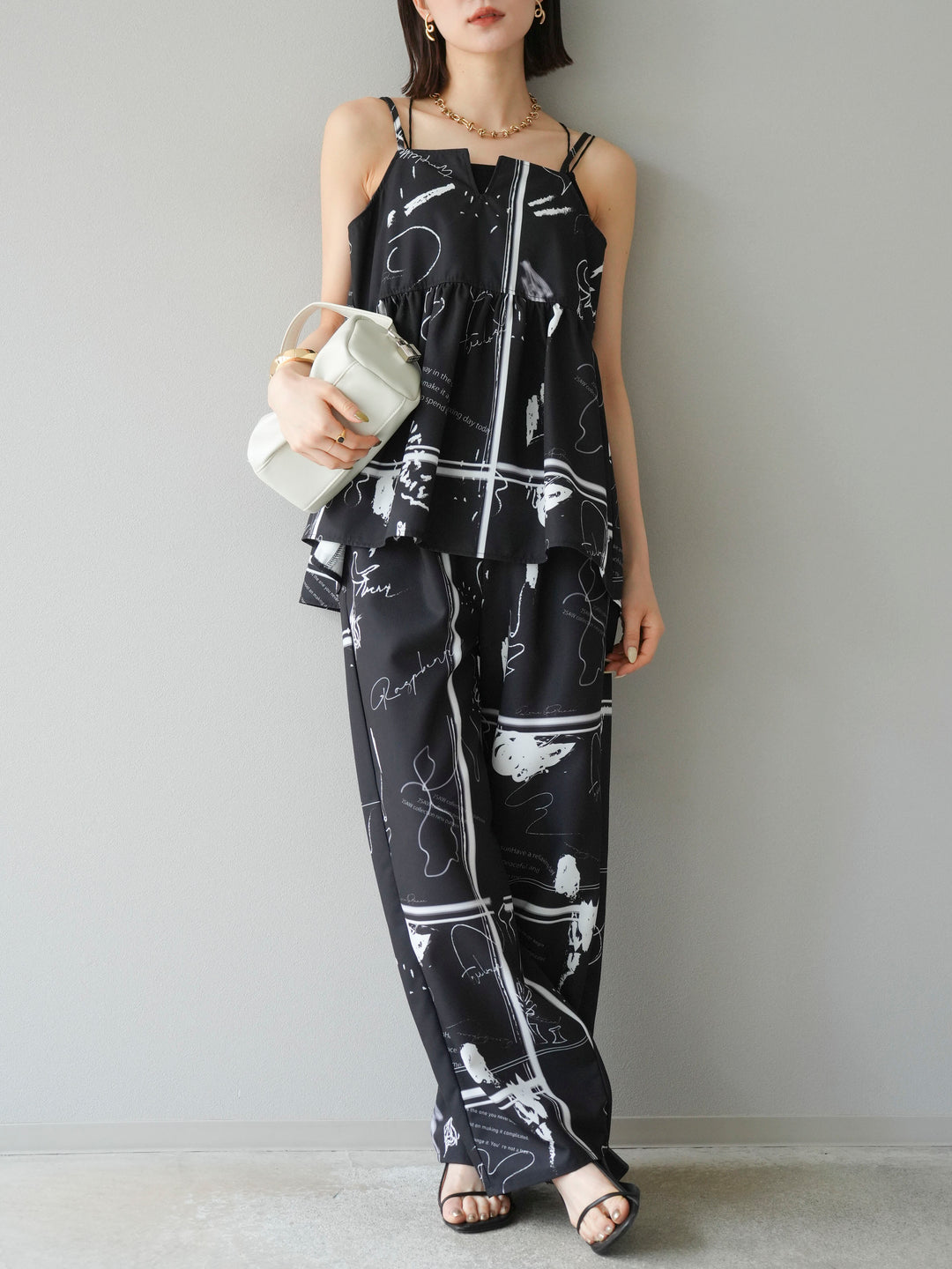 [予約]ペイント柄タックパンツ/ブラック