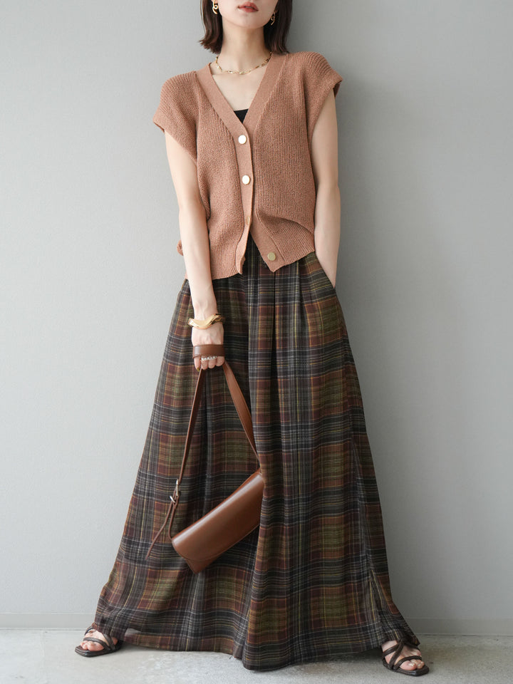 [予約]ゴールドボタンVネックニットカーディガン/ベージュ