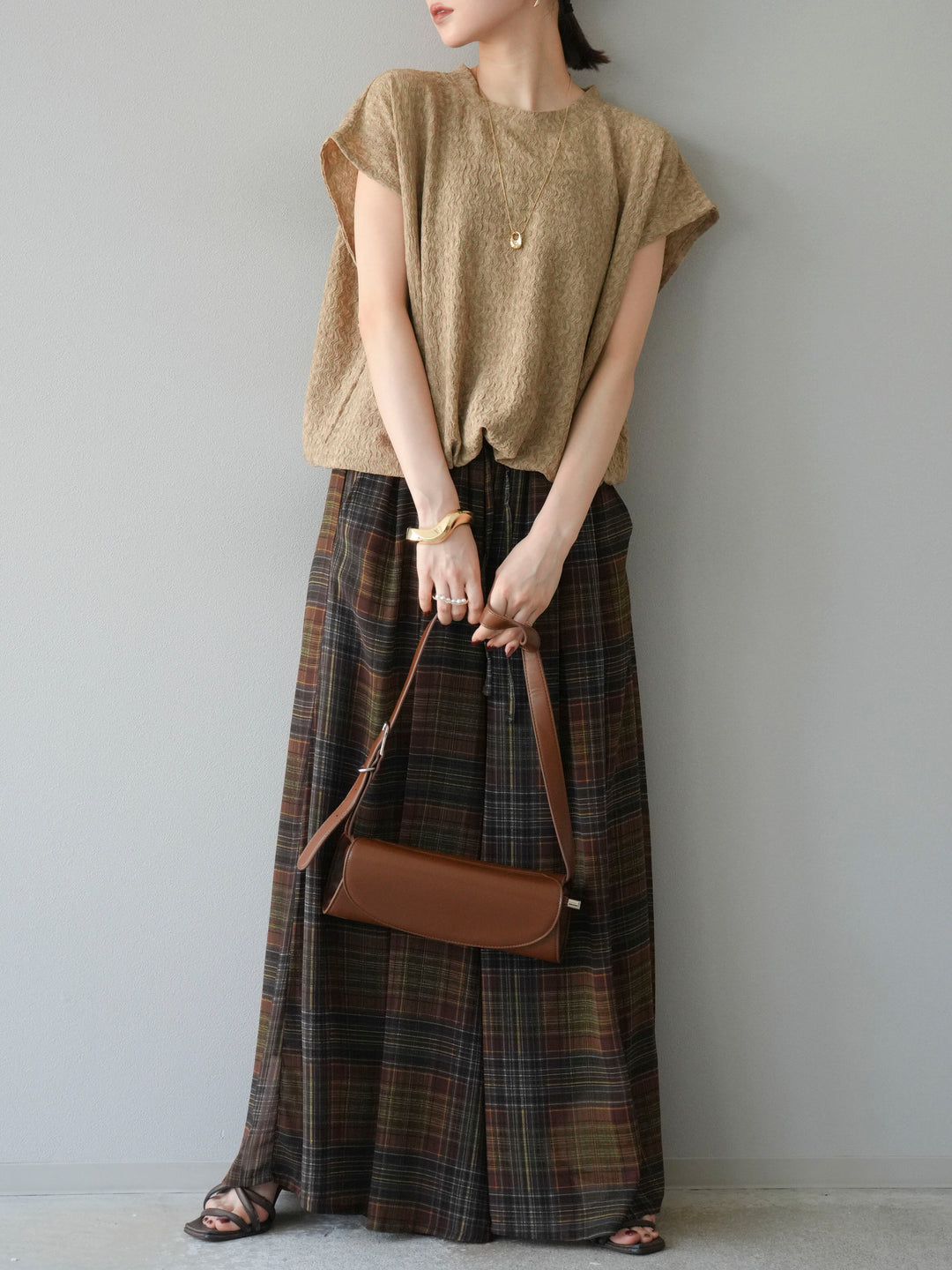 【預購】抽繩提花套頭衫/米色