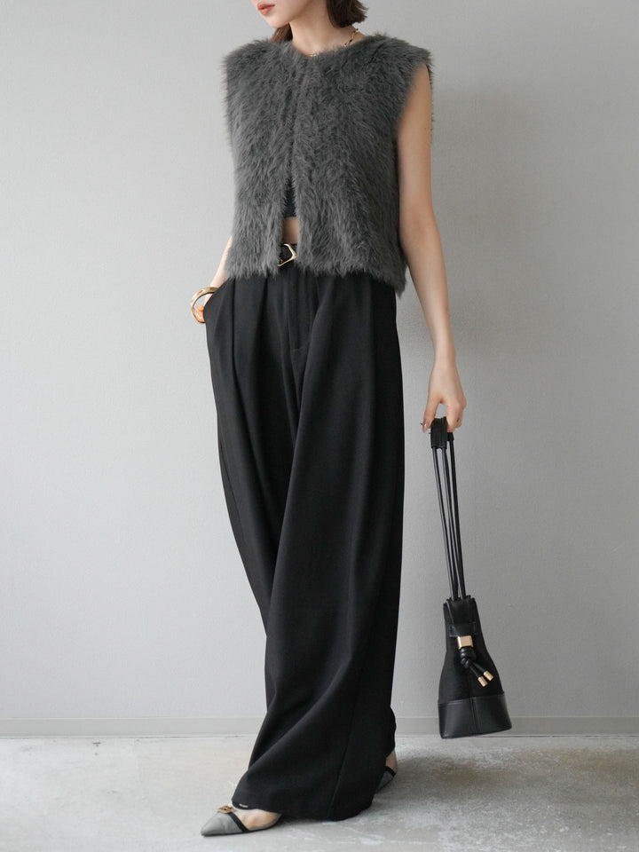 [預購] 皮帶環設計寬褲/黑色