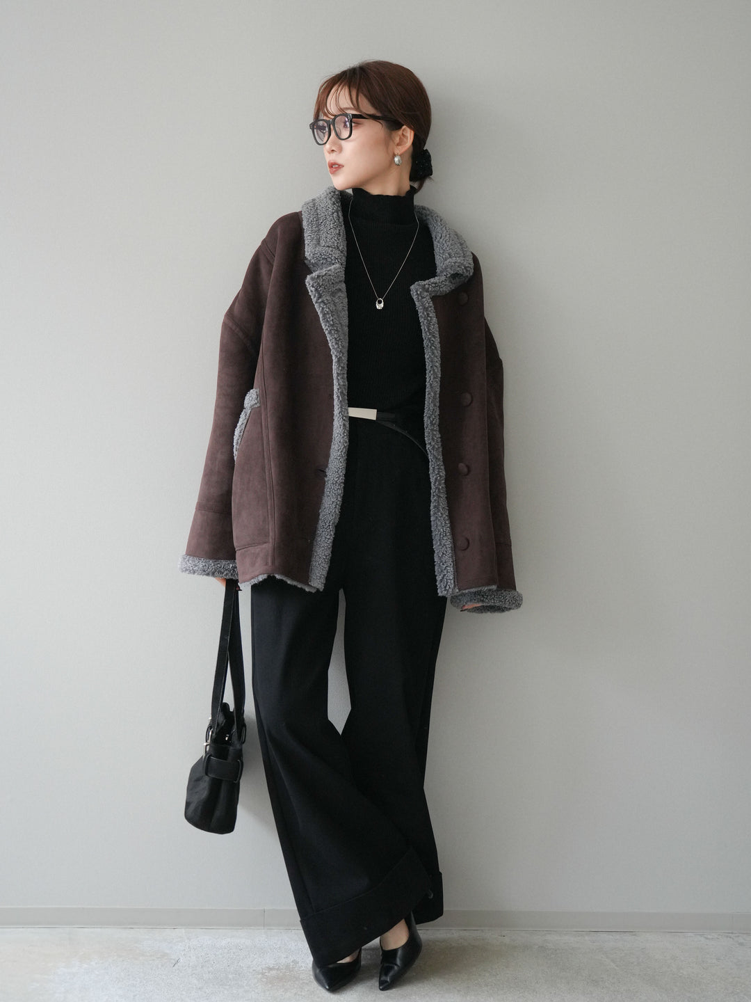 [予約]ベルト付き折り返しコットンツイルワイドパンツ/black