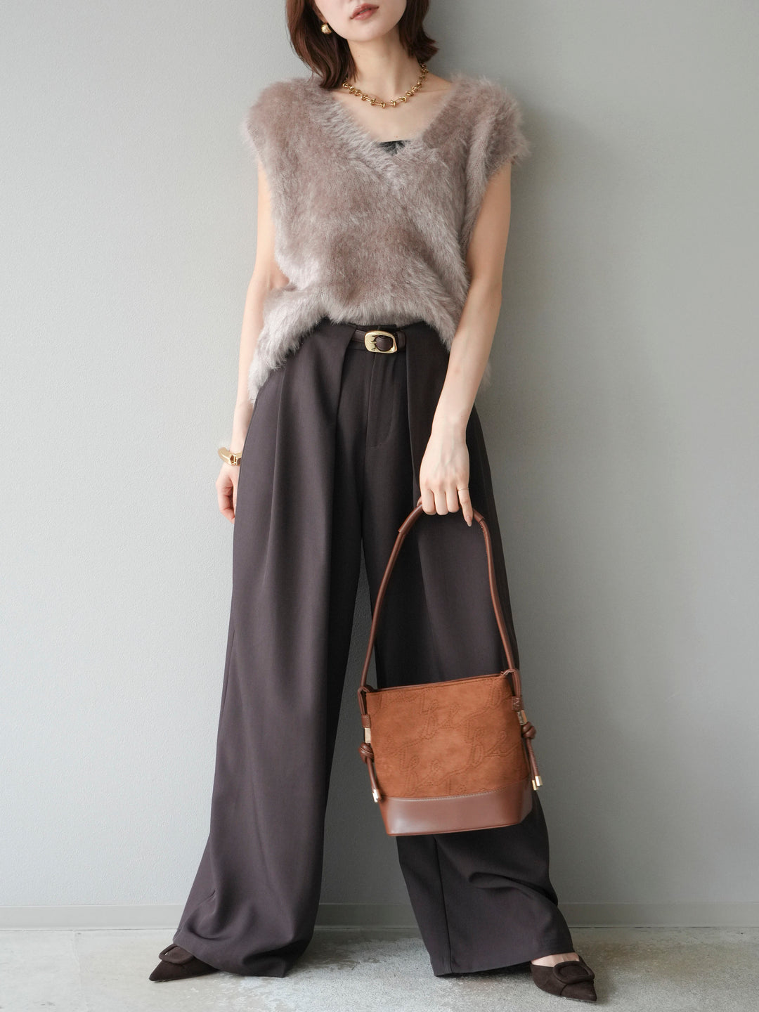 【預購】皮帶環設計寬褲/棕色