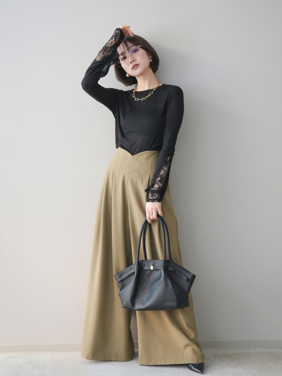 [予約]袖レースレイヤードデザインメロートップス/black