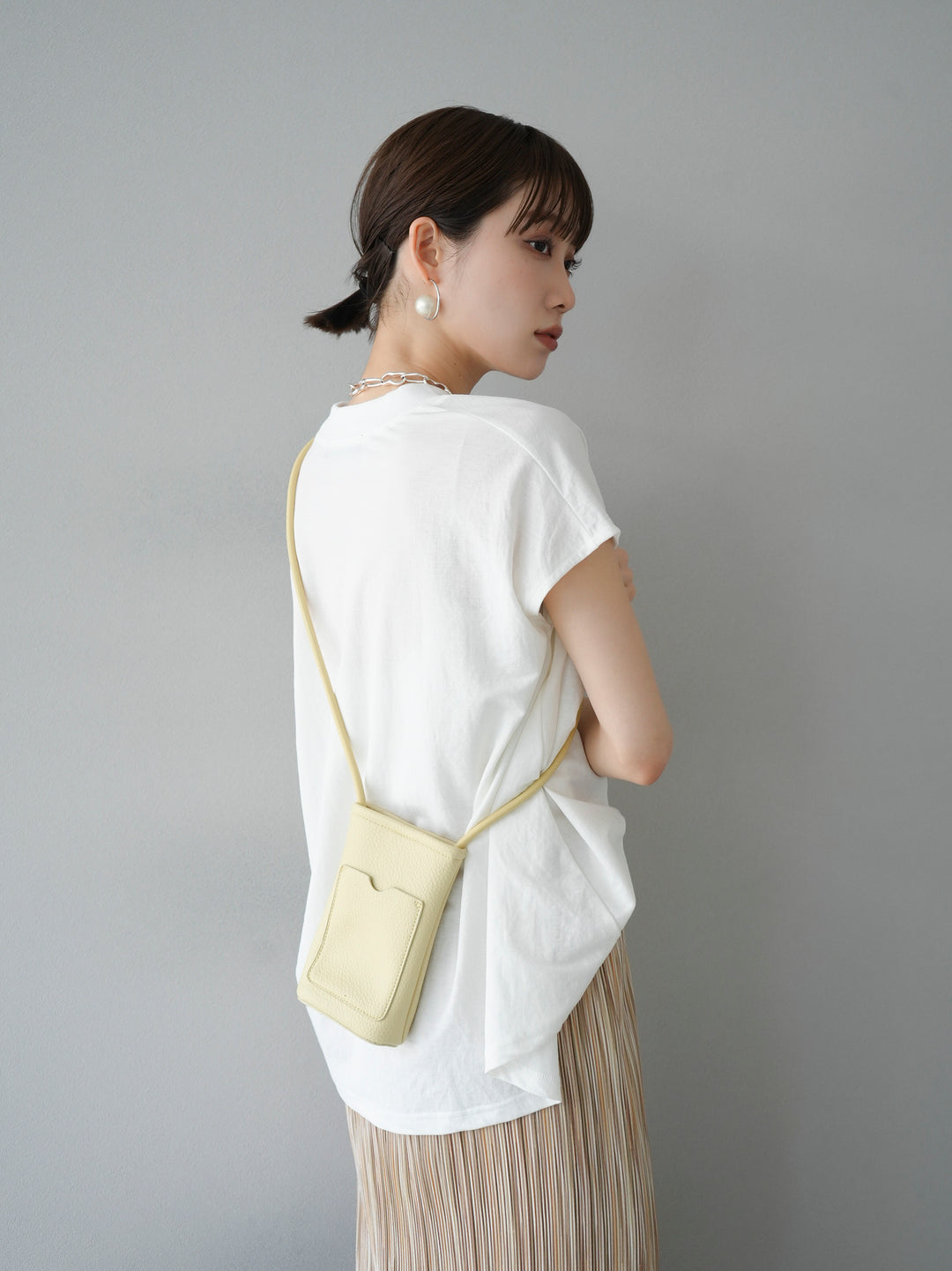[Pre-order] Smartphone shoulder bag/yellow