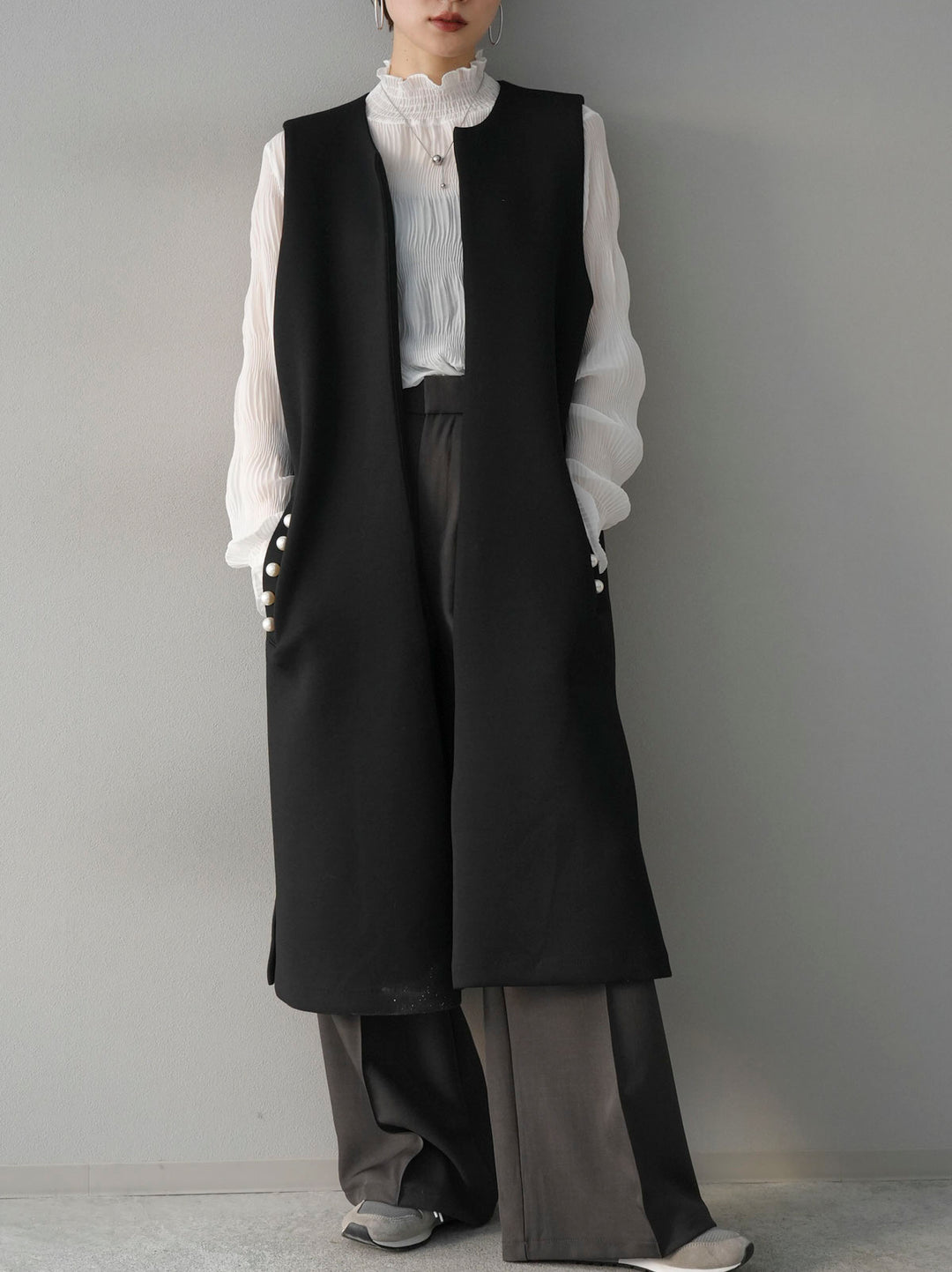 [Pre-order] Shirring chiffon blouse/off-white