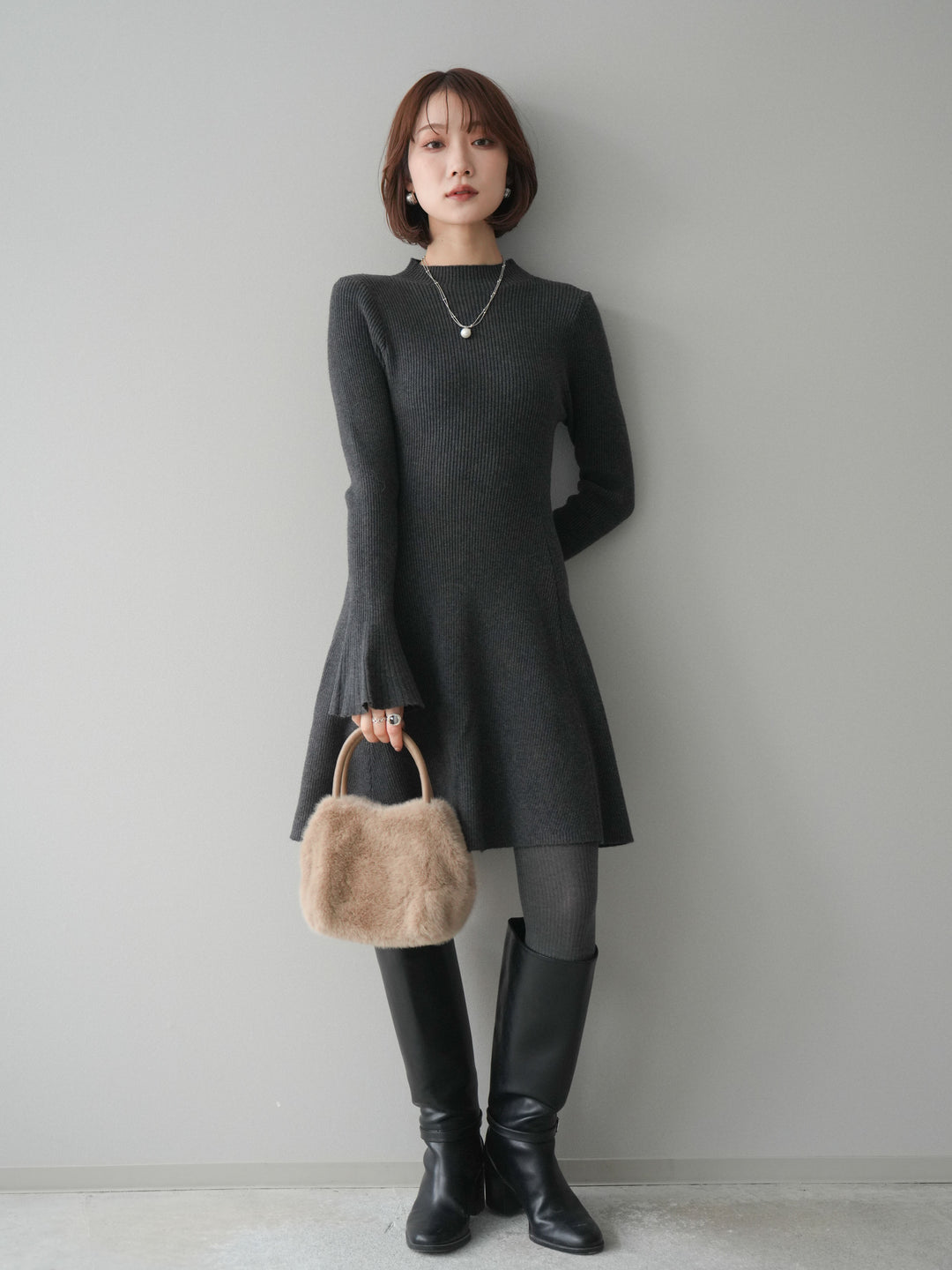 【預購】喇叭形羅紋針織迷你洋裝 / 灰色