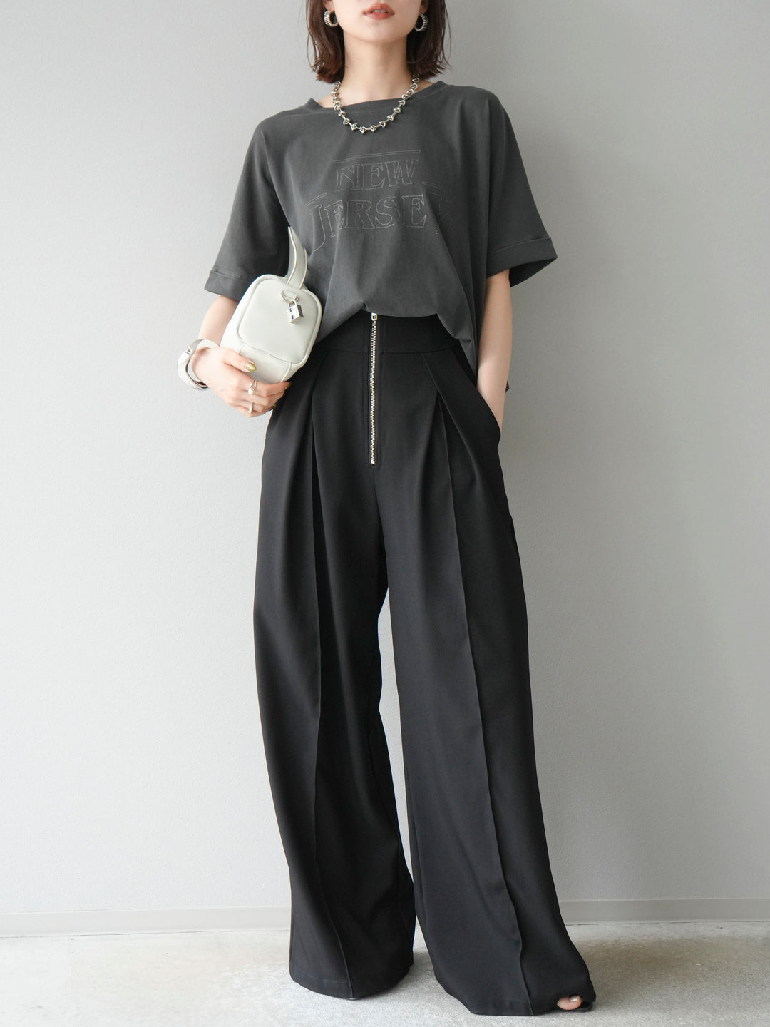 [予約]ビンテージロゴプリントTシャツ/チャコール