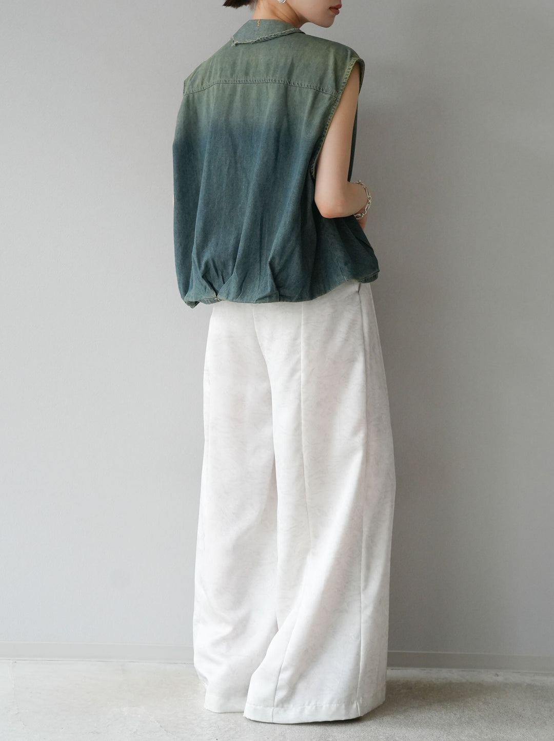 [Pre-order] 2-tuck nuanced satin wide pants/ivory