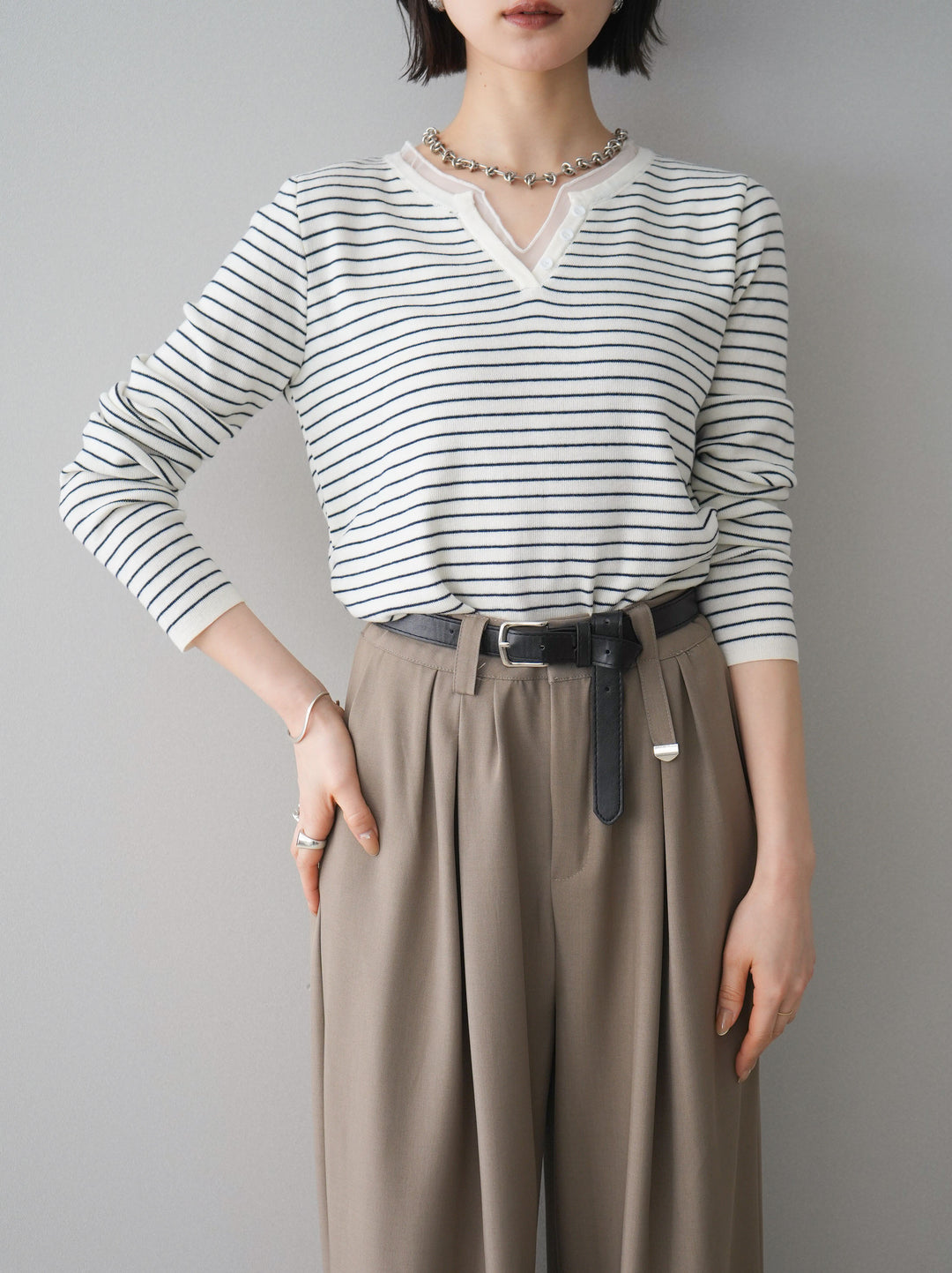 [SET]チュールレイヤードデザインボーダーニットトップス+チュールレイヤードデザインボーダーニットトップス(2set)