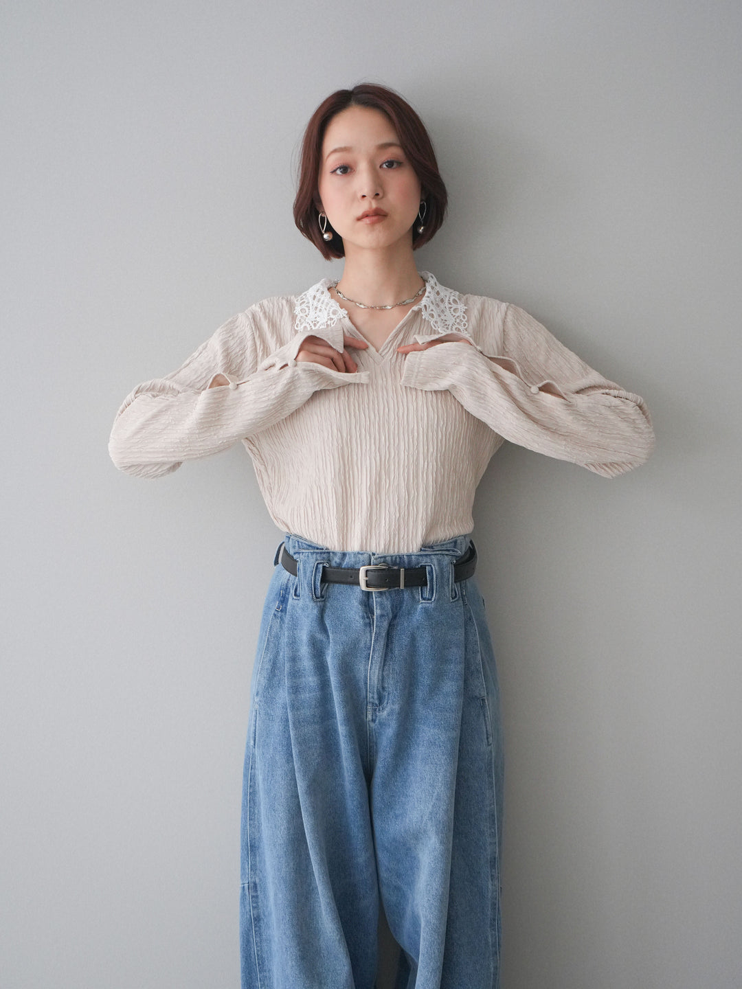 [SET]袖スリットレースカラートップス+ハイウエストベルトループデザインデニムパンツ(2set)