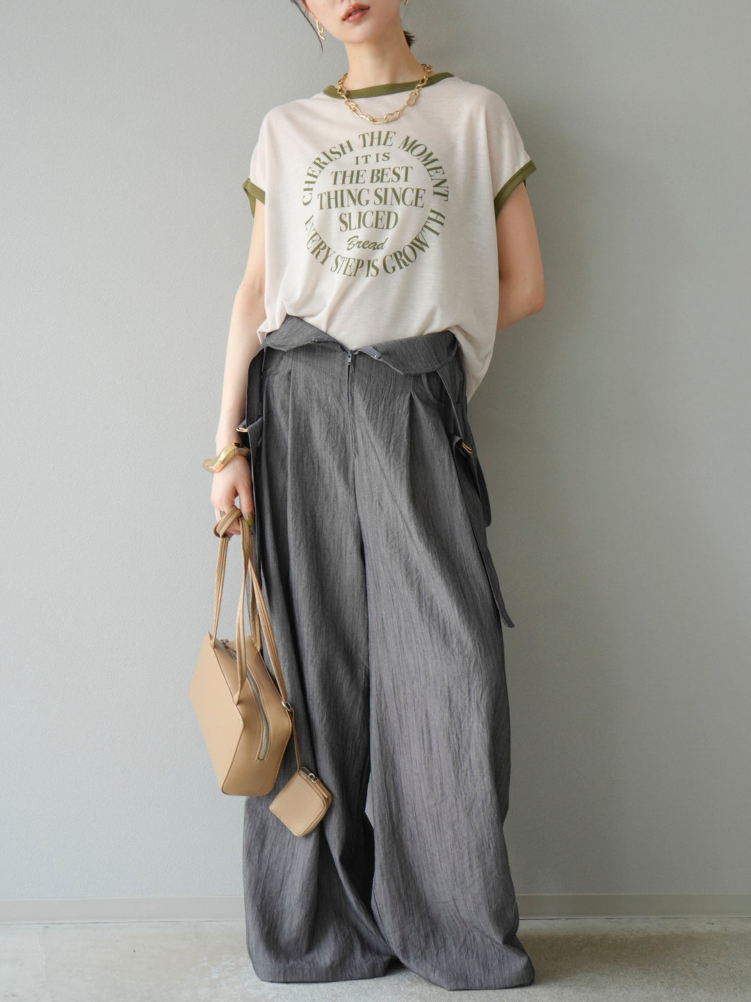 [SET]ストリングデザインハイウエストサロペット+シアーフライス ロゴプリントT (2set)