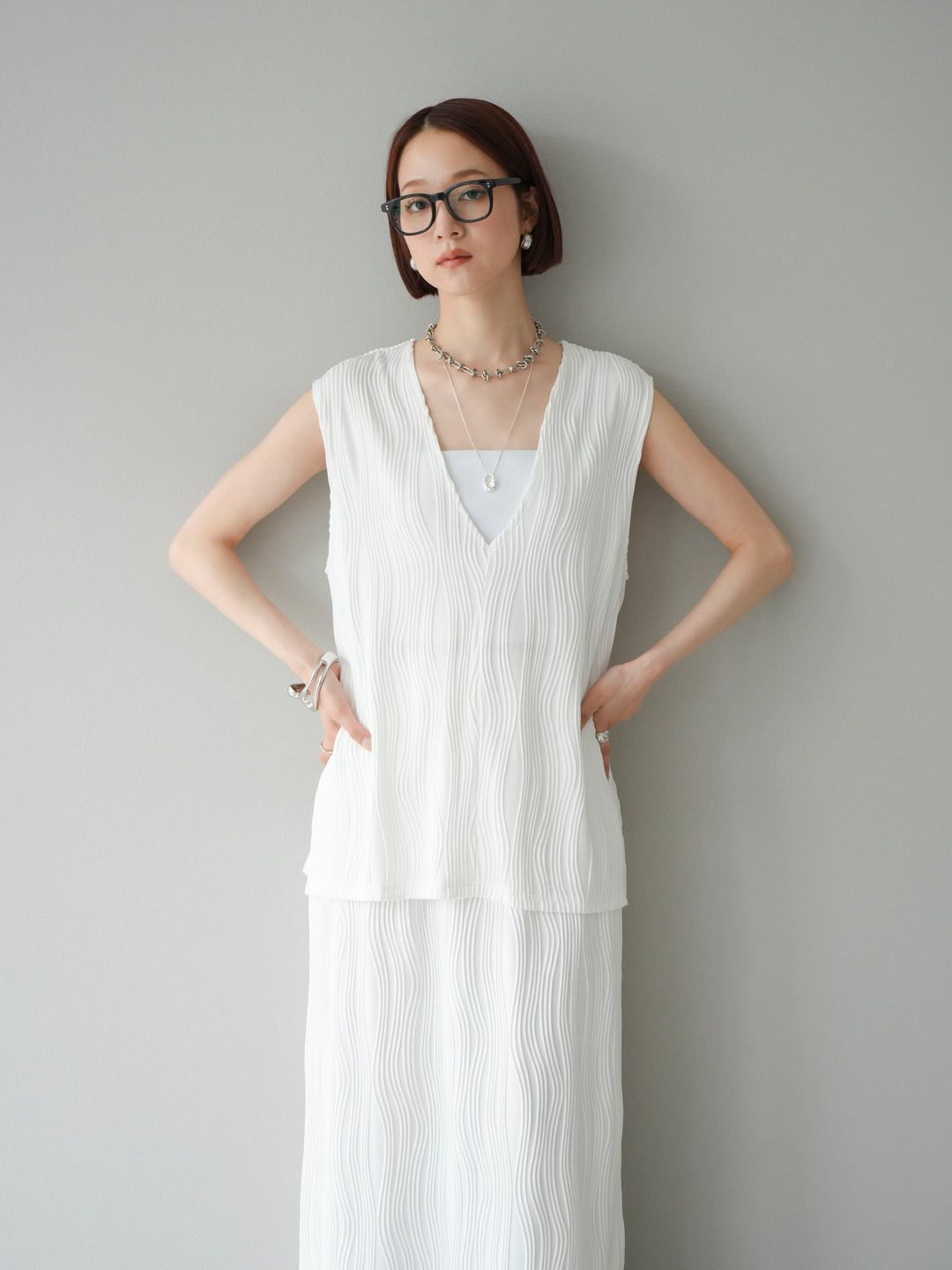 [SET] 波浪滾邊V領背心 + 波浪滾邊V領背心 (2套)