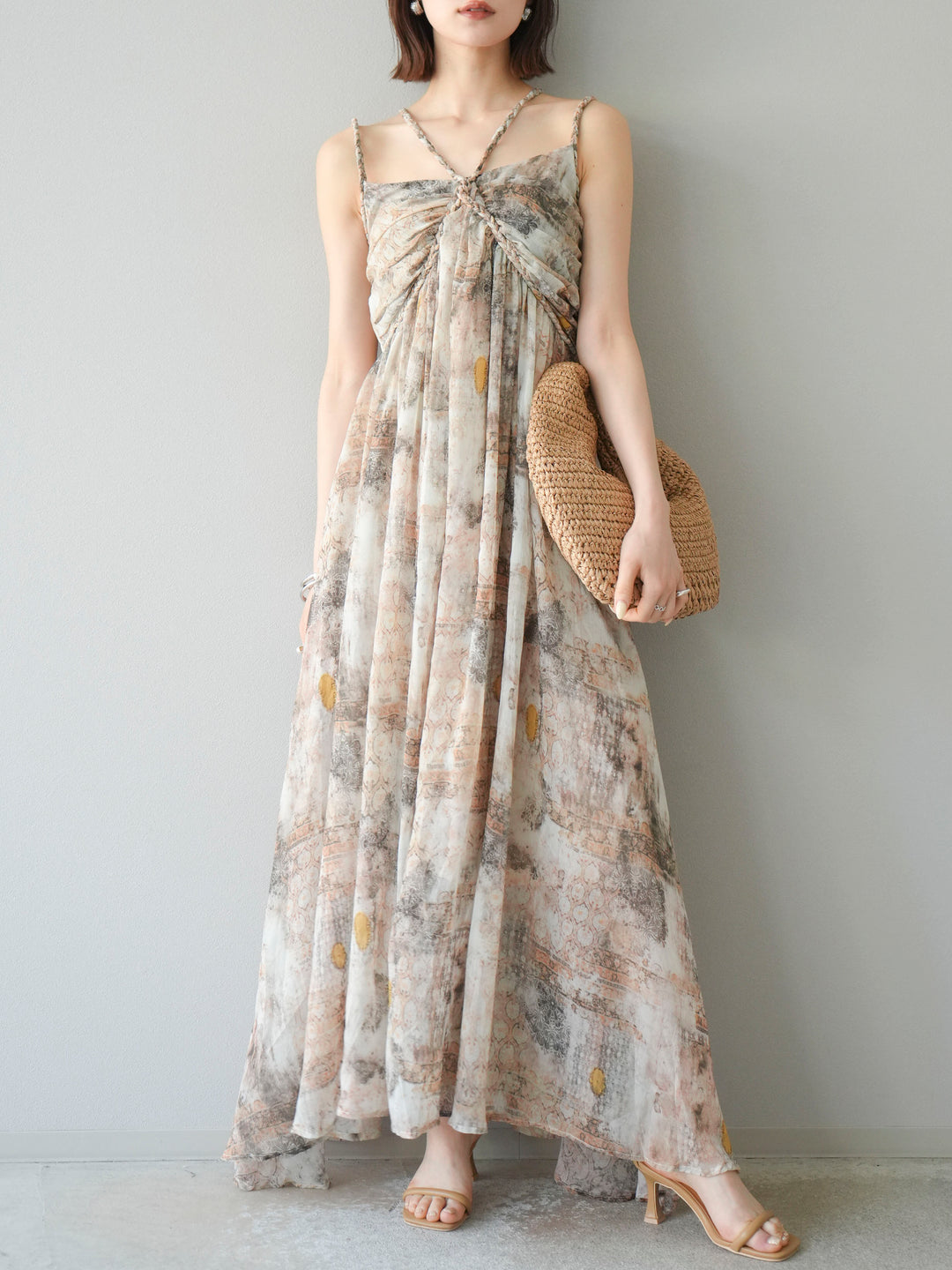 [予約]編み込みショルダーニュアンス柄シフォンワンピース/ベージュ