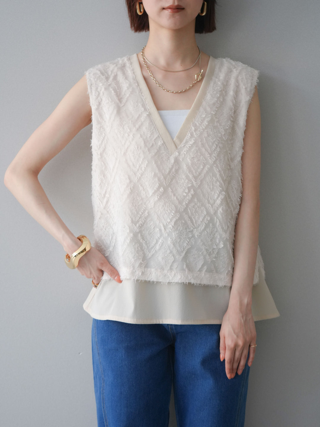 [SET]フリンジレイヤードVネックノースリーブ+フラワー刺繍ストレートデニム(2set)