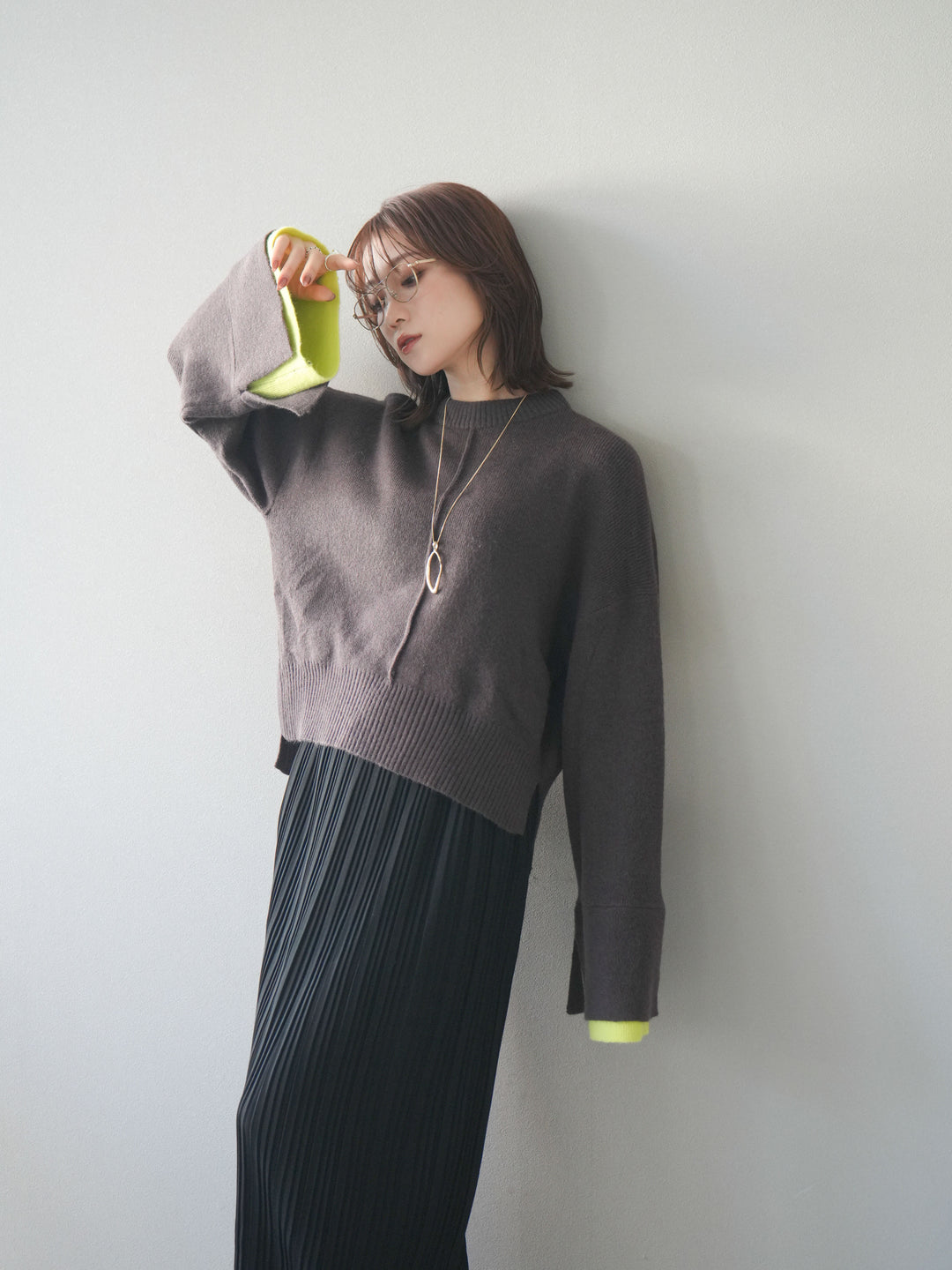 [SET]袖レイヤード配色ニットプルオーバー+プリーツIラインスカート(2set)