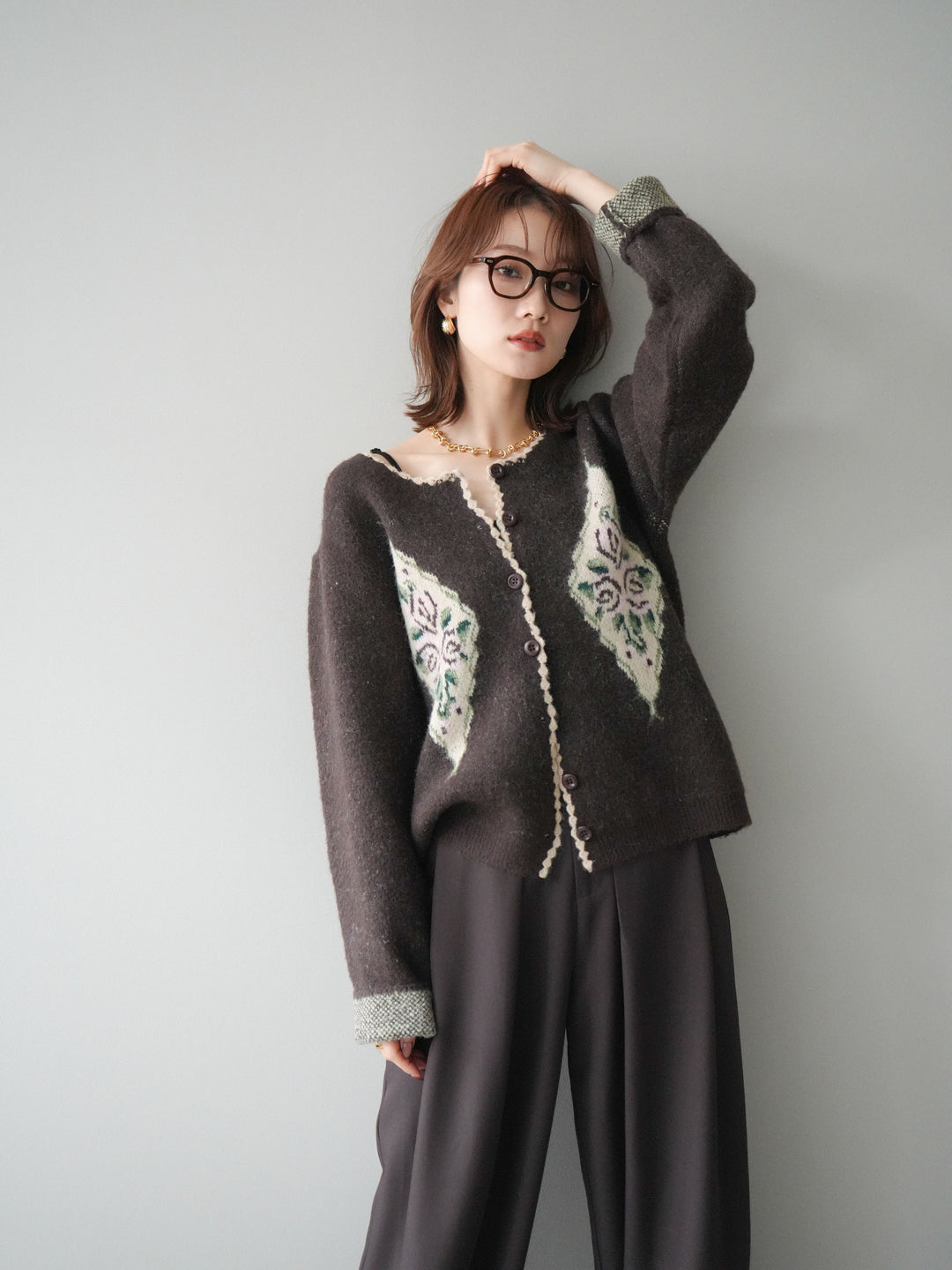 [予約]アンティークフラワージャガードニットカーディガン/brown