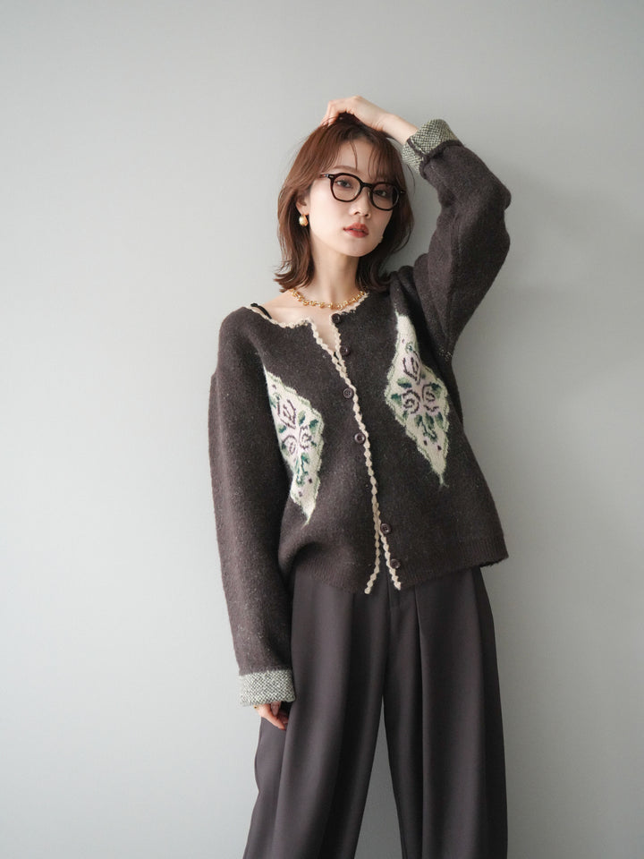 [予約]アンティークフラワージャガードニットカーディガン/brown