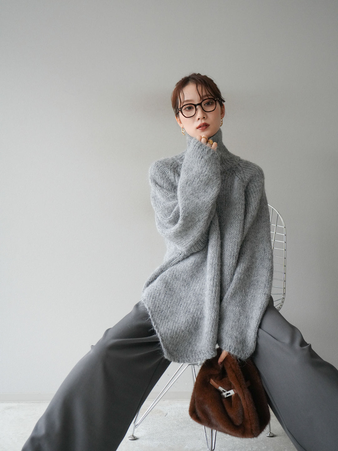 [予約]アシンメトリーハイネックニットプルオーバー/gray