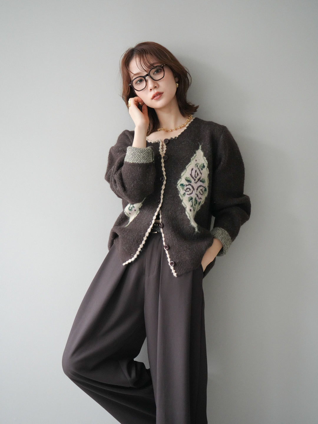 [予約]アンティークフラワージャガードニットカーディガン/brown