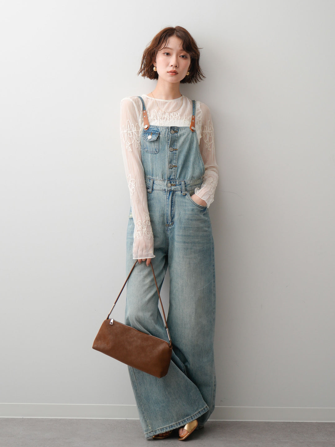[予約]レザーコンビストラップデニムサロペット/lightblue