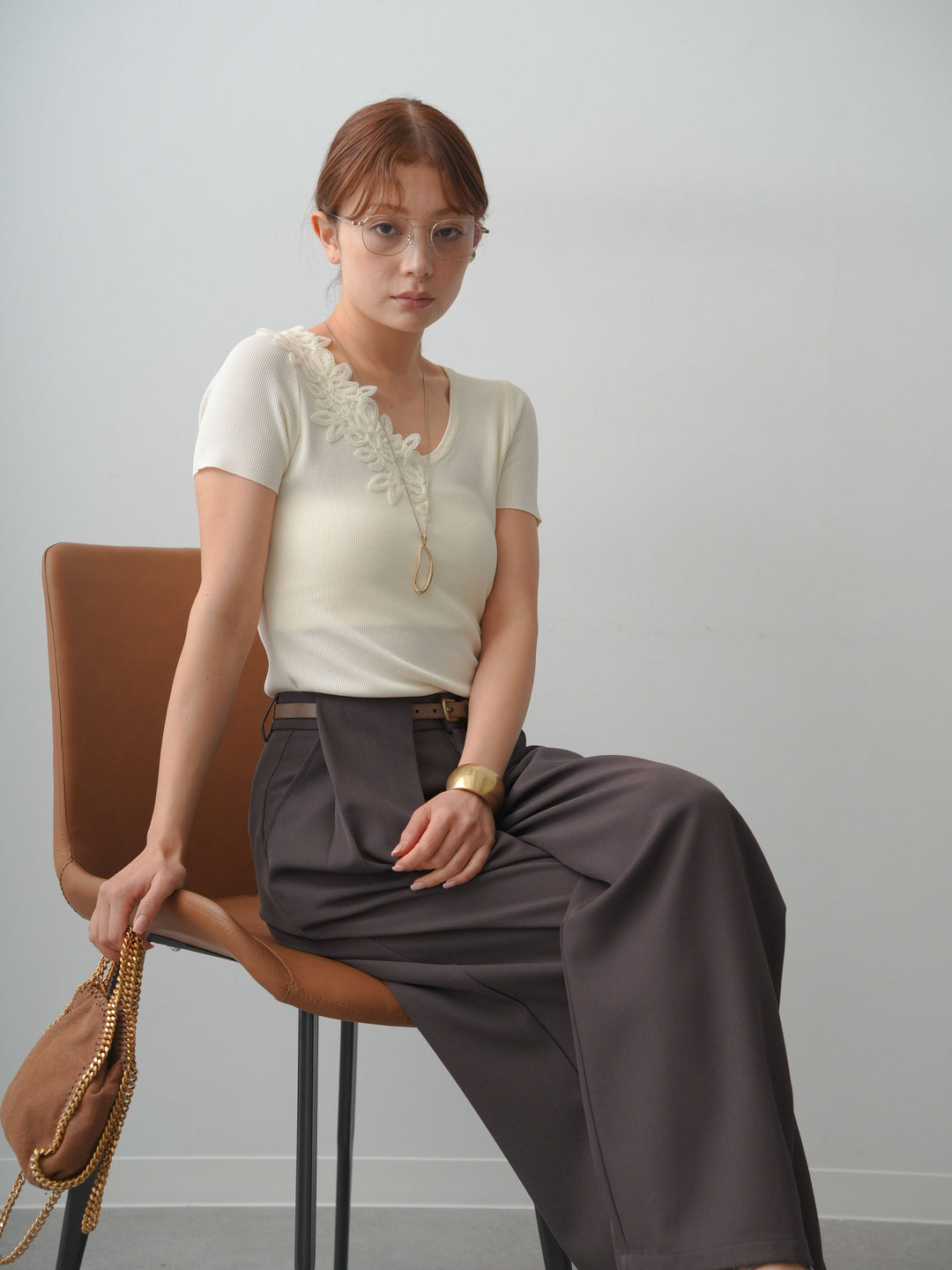 [SET]アシメフラワーレースVネック半袖ニットトップス+ベルトループデザインワイドパンツ(2set)