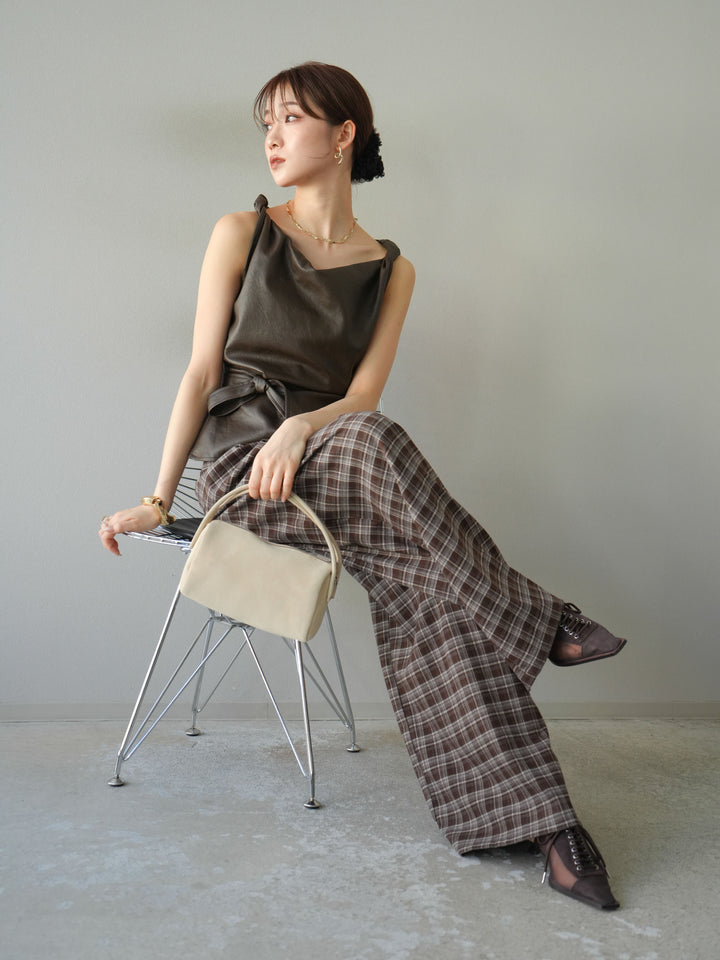 [予約]レザースリーブレスプルオーバー/ブラウン