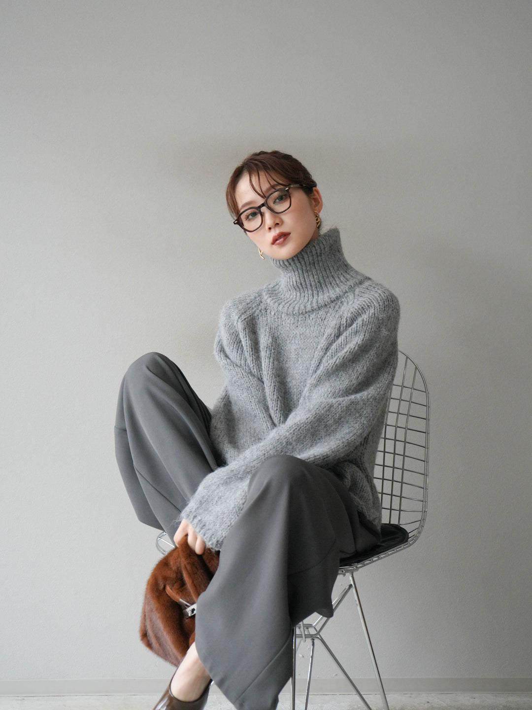 [予約]アシンメトリーハイネックニットプルオーバー/gray