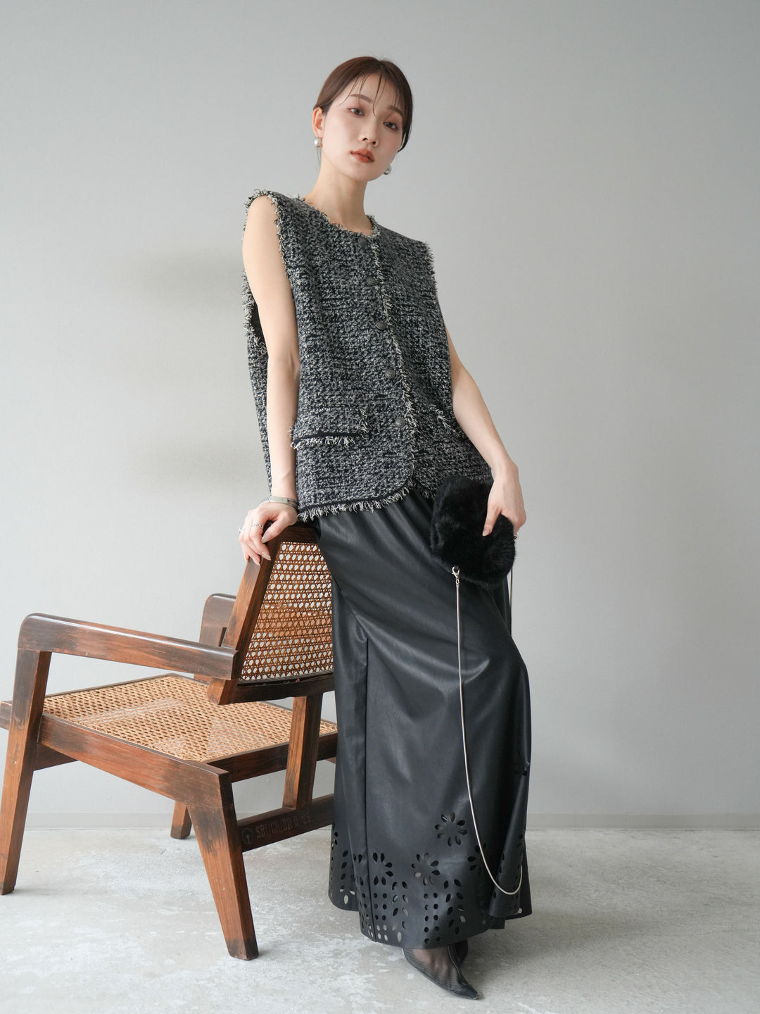 [予約]ミックスツイードフリンジニットベスト/ブラック