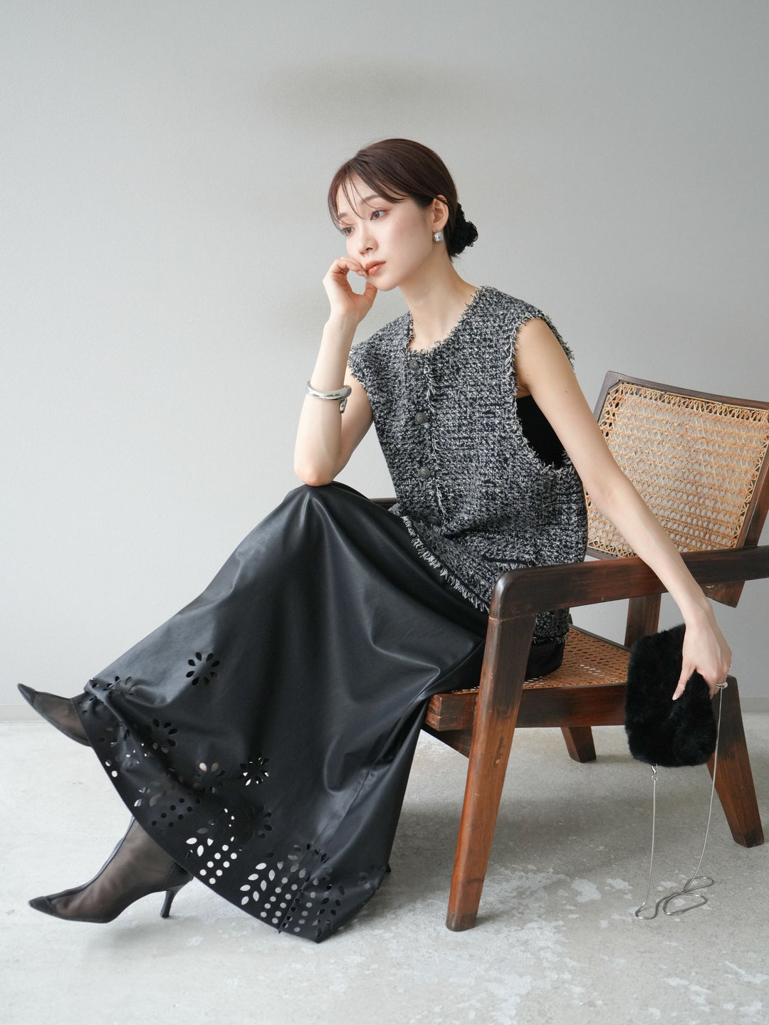 [予約]ミックスツイードフリンジニットベスト/ブラック