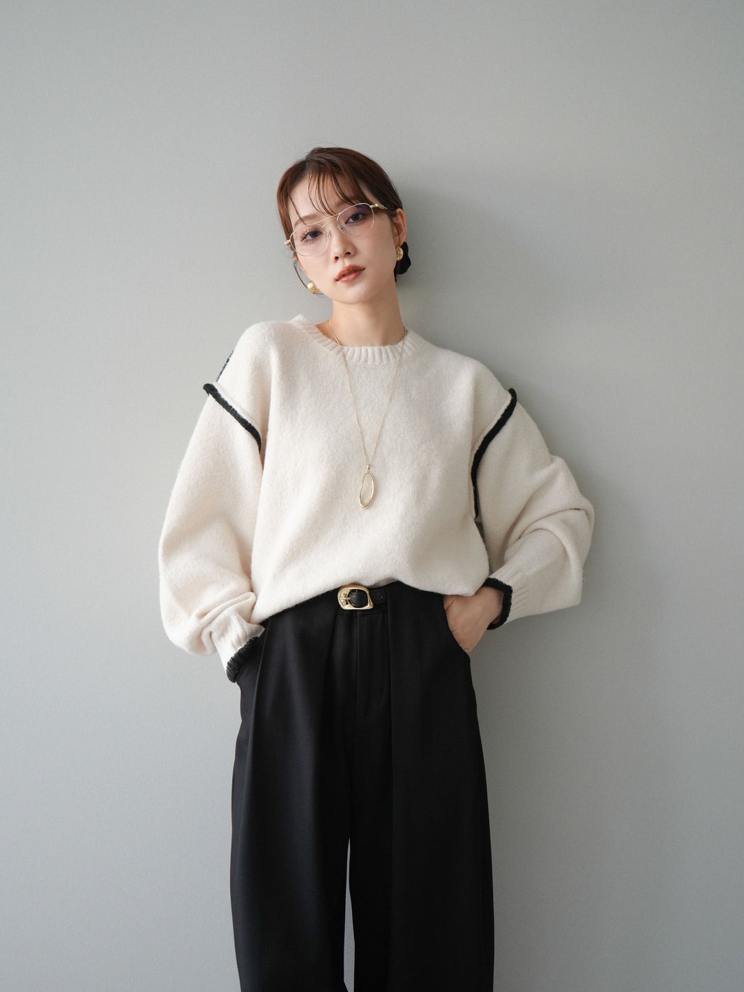 [予約]バイカラーパイピングニットプルオーバー/ivory