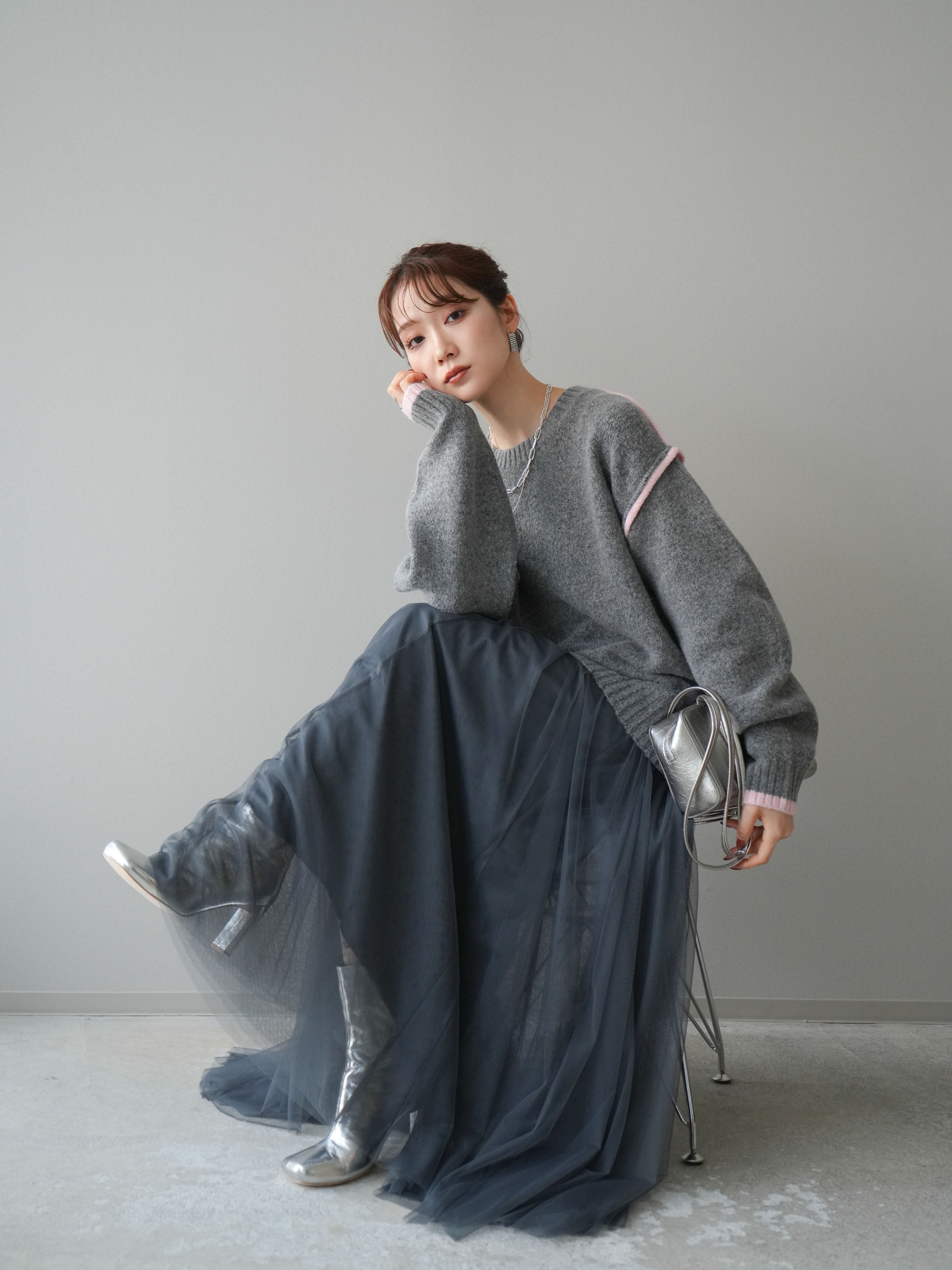 予約]バイカラーパイピングニットプルオーバー/gray – Lumier