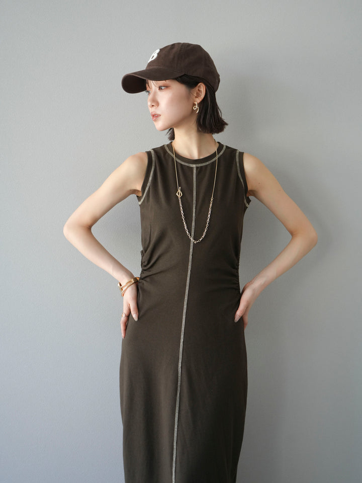 [予約]ウエストオープンステッチカットワンピース/ブラウン