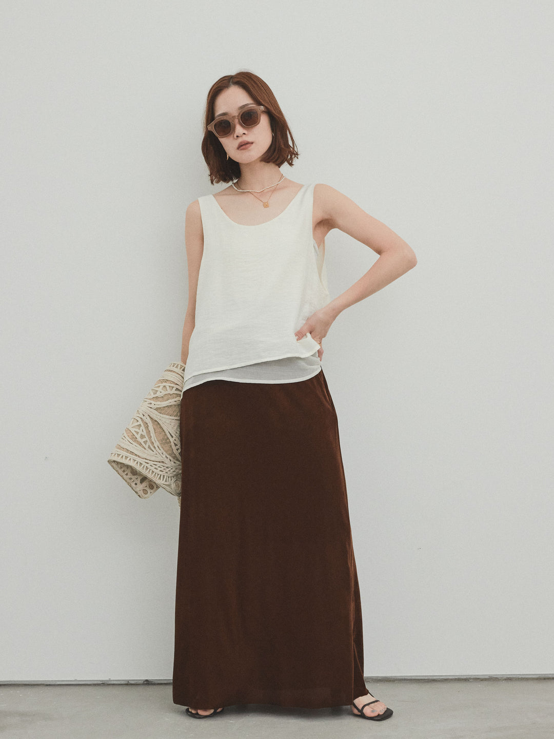 [SET]ワッシャーサテンシアーレイヤードタンクトップ+ベロアナロースカート(2set)