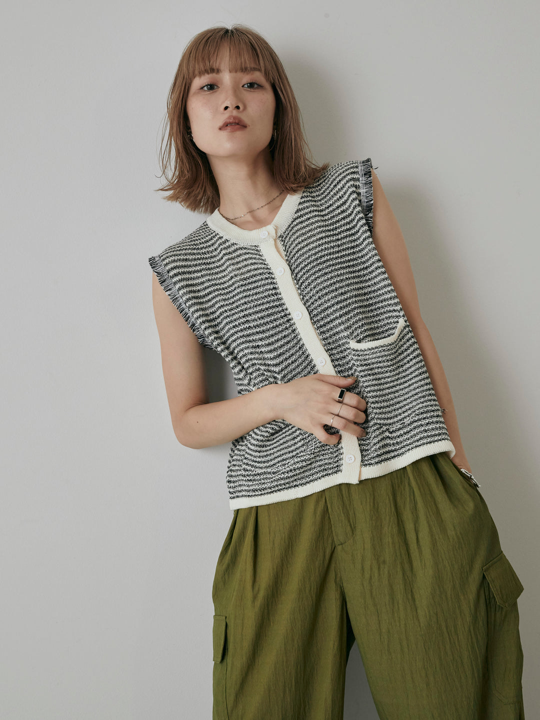 [予約]ボーダー袖フリンジニットベスト/オフ