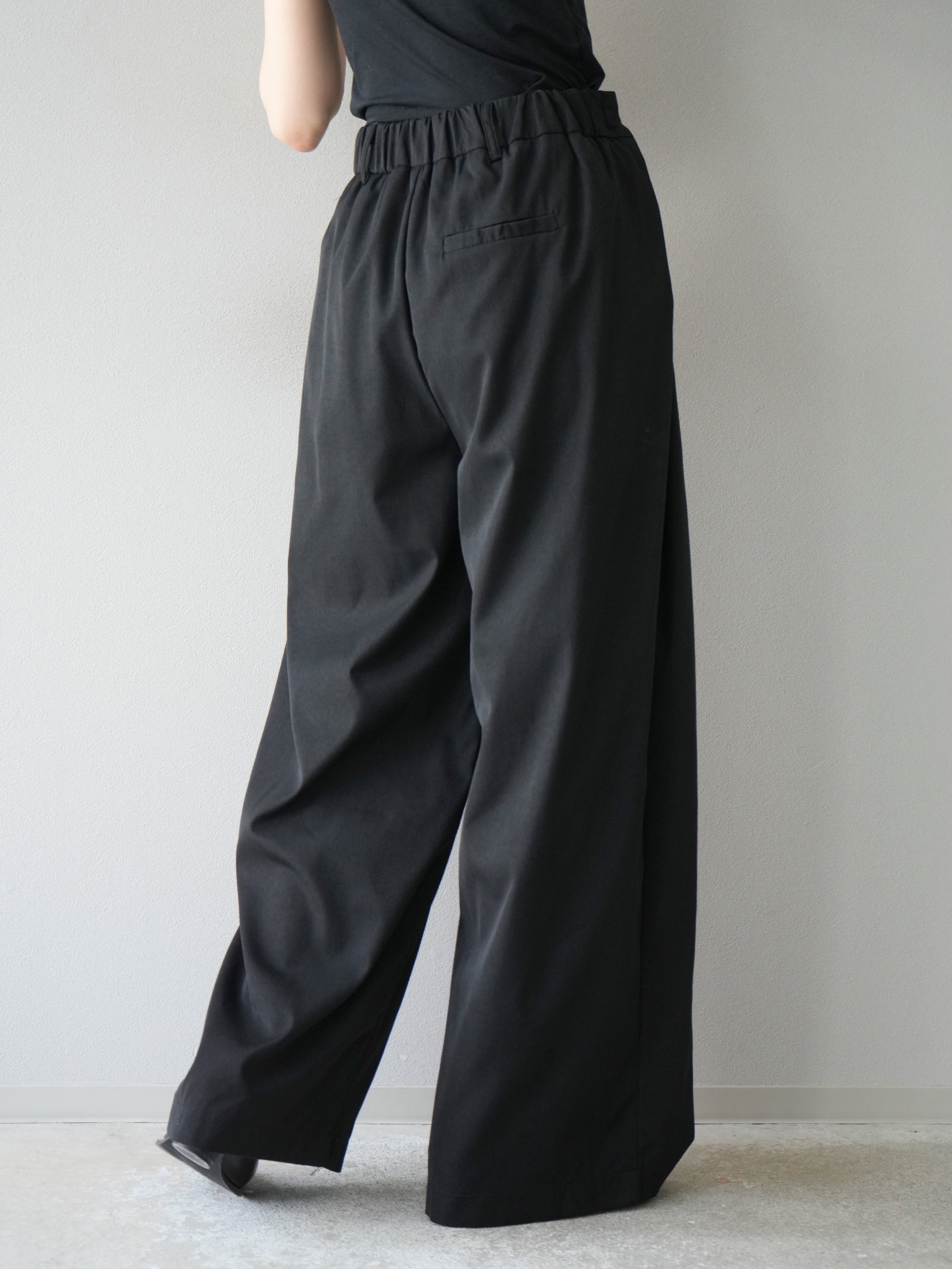 ルーメンエトウンブラ　パンツ　サイズ48 lumen et umbra ルーメンエトウンブラ パンツ サイズ48 lumen et umbra