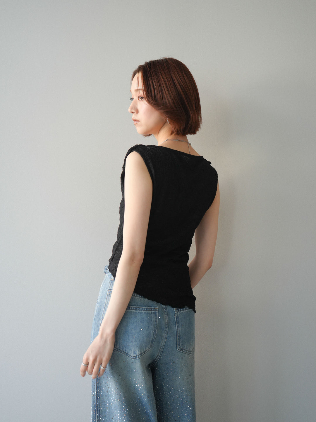 [予約]レースドレープネックアシメトップス/black