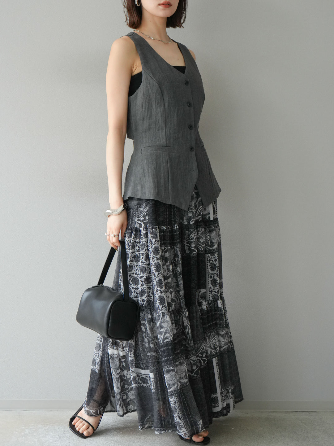 [SET]リネンタッチバックオープンベスト＆ニュアンス柄マキシスカートSET UP(2set)