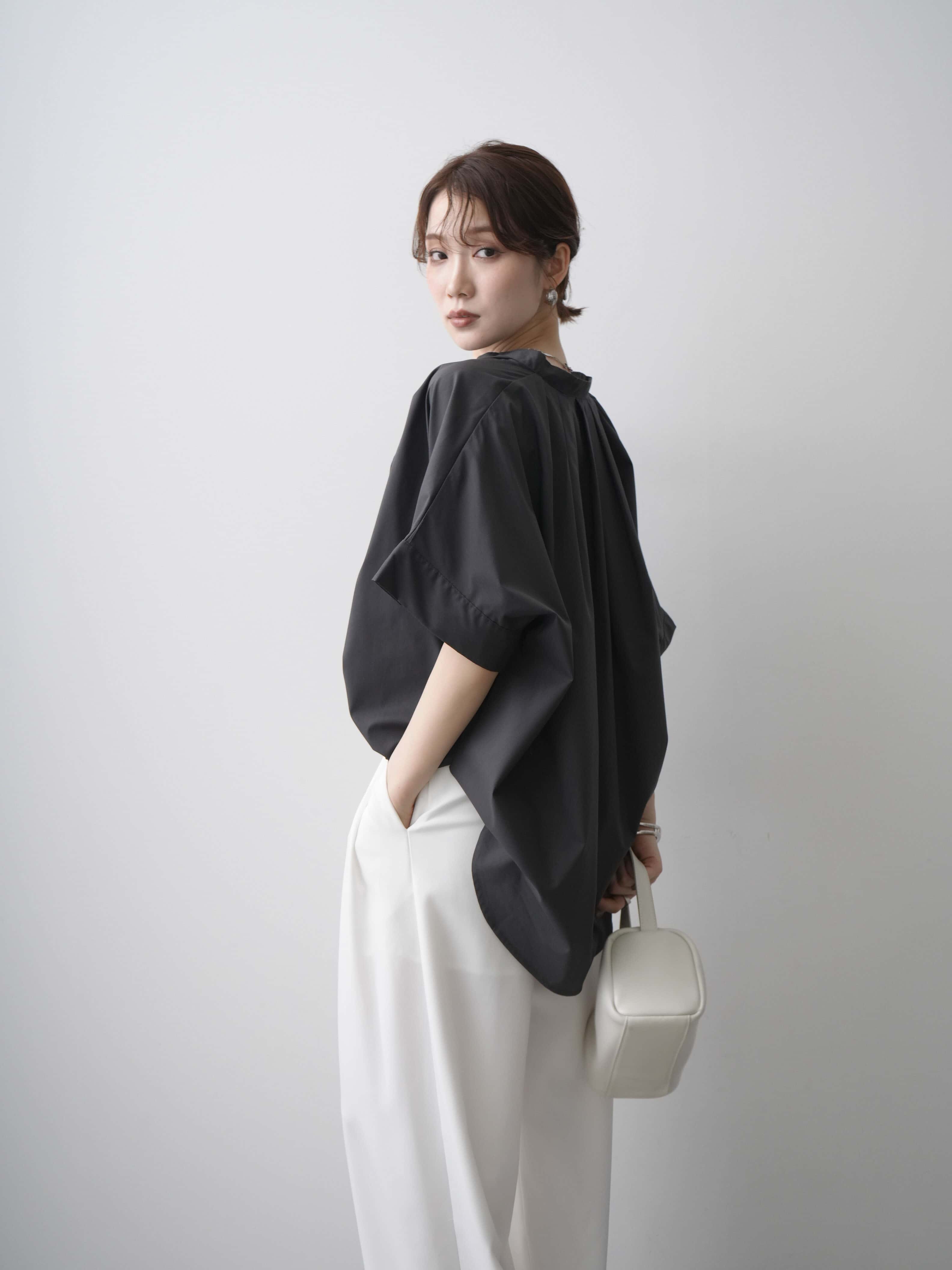【美品】BEARDSLEY ドルマンウォッシュオーバーシャツ 半袖 黒 F SET]ドルマンノースリオーバーシャツ+ドルマンノースリオーバーシャツ