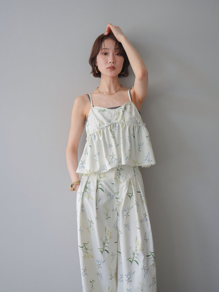 [SET]フラワープリントキャミソール+フラワープリントタックパンツ(2set)