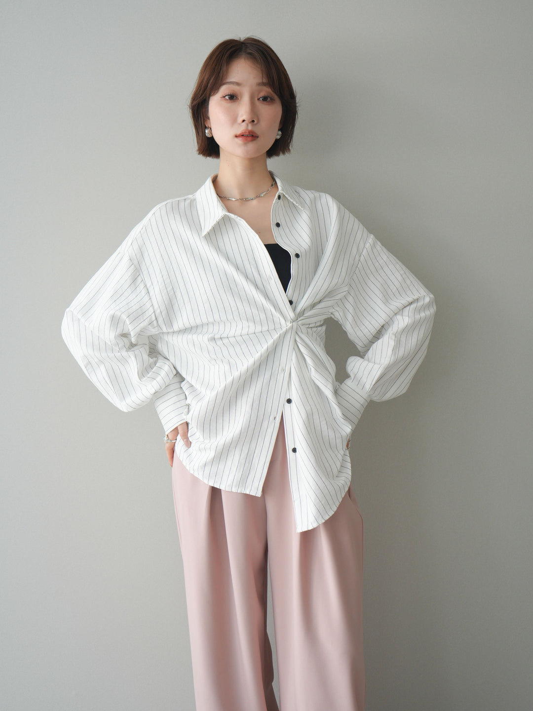 [SET]2WAYカシュクールストライプブラウス+ベルト付キーホルダーモチーフワイドパンツ(2set)