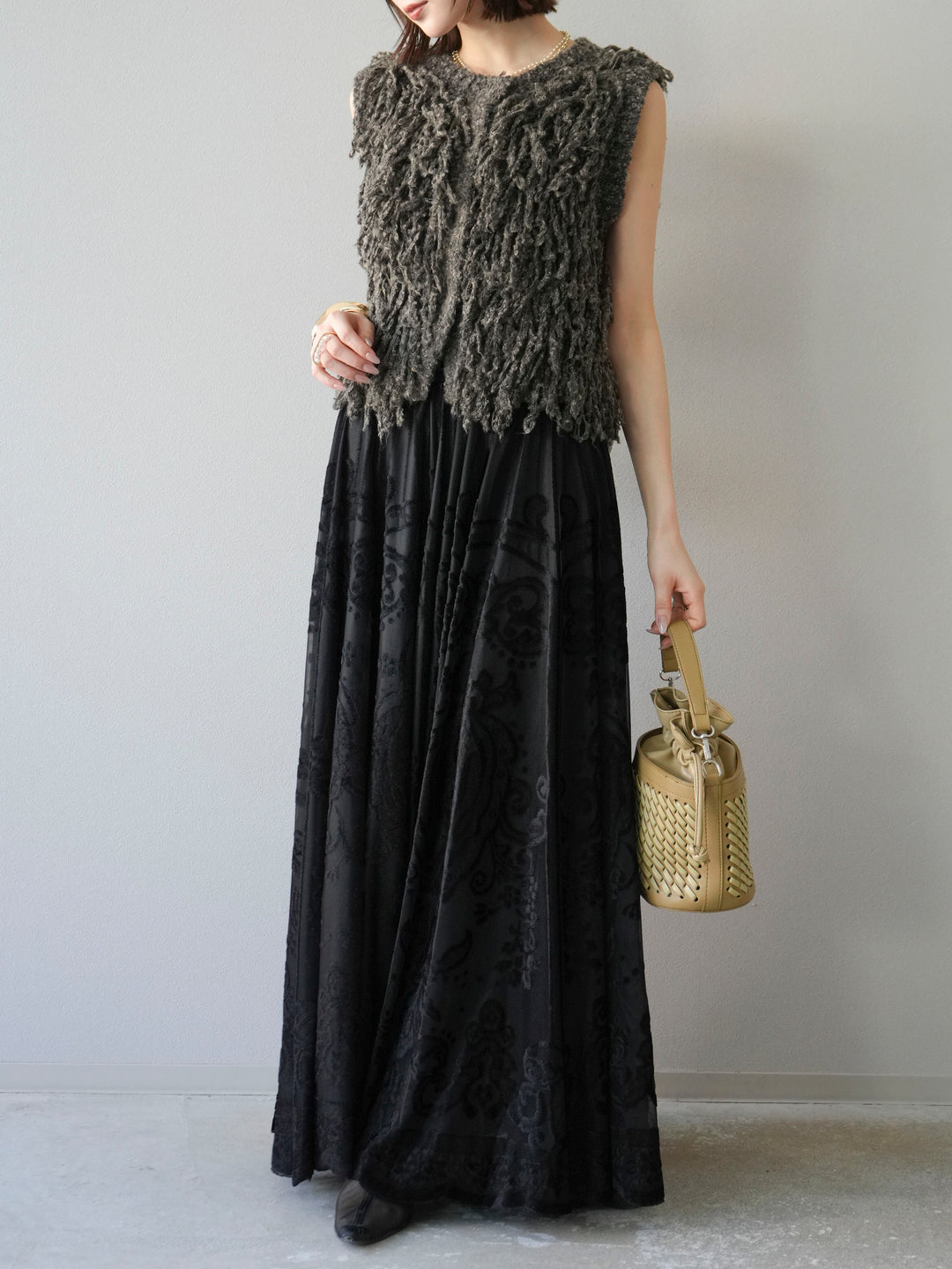 [予約]アンティーク柄フロッキーマキシスカート/ブラック
