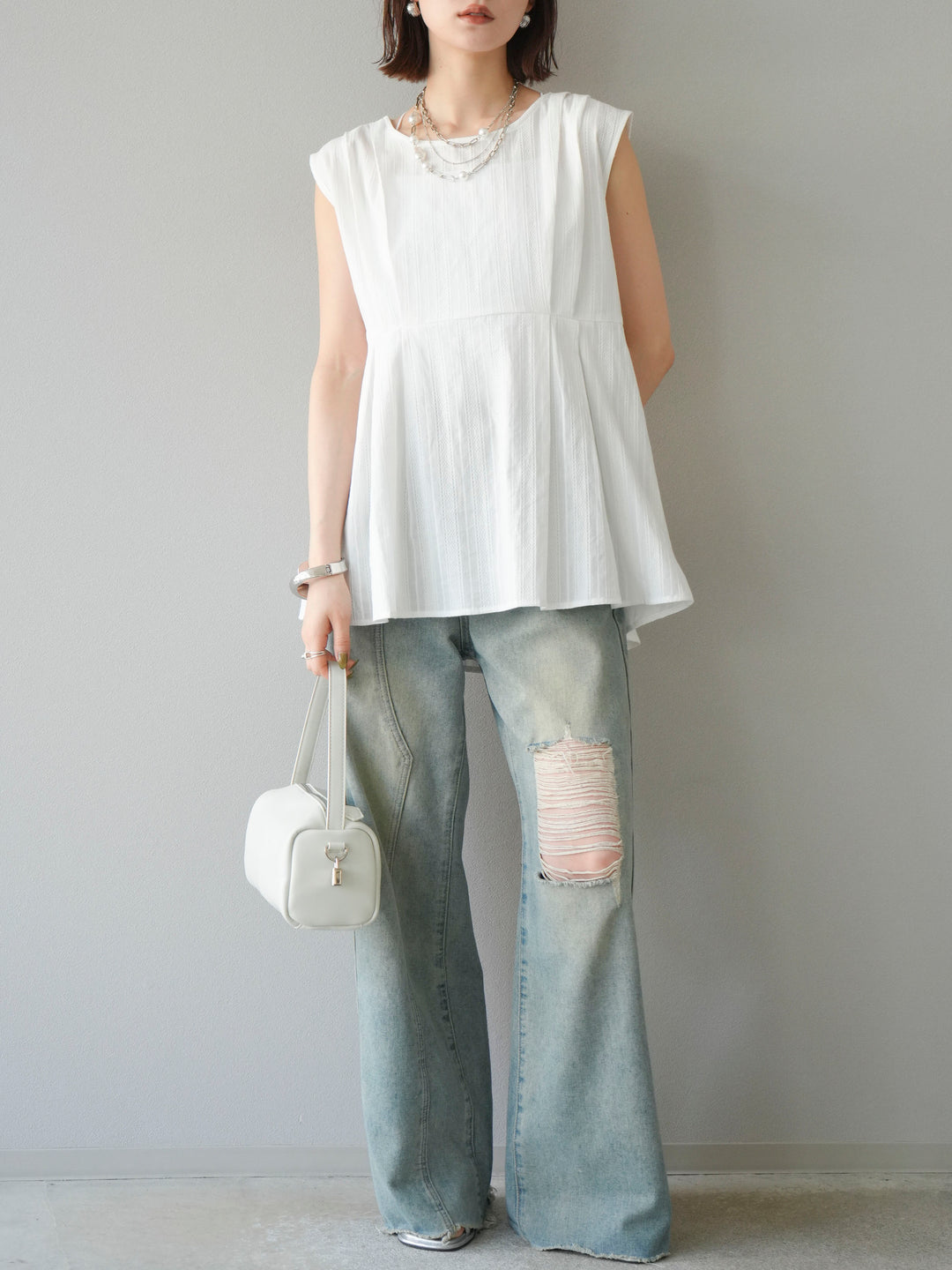 [予約]ドビーストライプタックブラウス/ホワイト