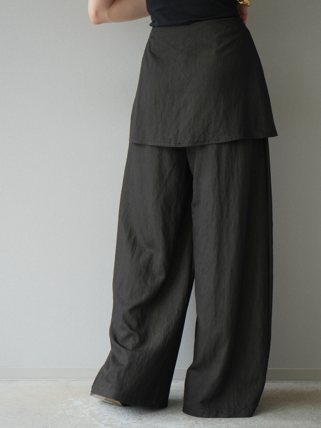 [予約]レイヤードテンセルデニムパンツ/ブラック