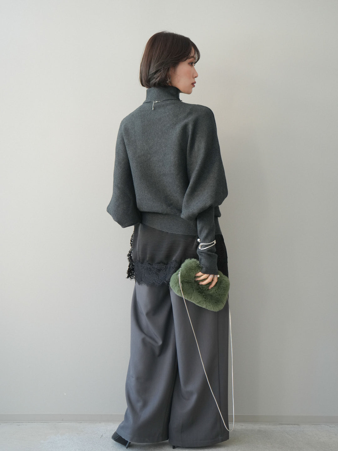 [予約]ウエストレースタックワイドパンツ/gray