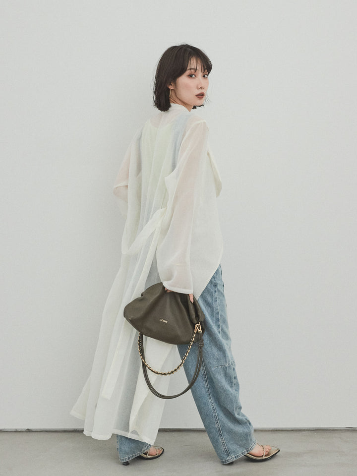 [SET] 中縫牛仔背帶褲 + 方形天鵝絨背心 + 透視長版外套（3 件組）