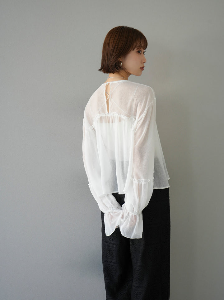 [Pre-order] Willow sheer volume gathered blouse/white