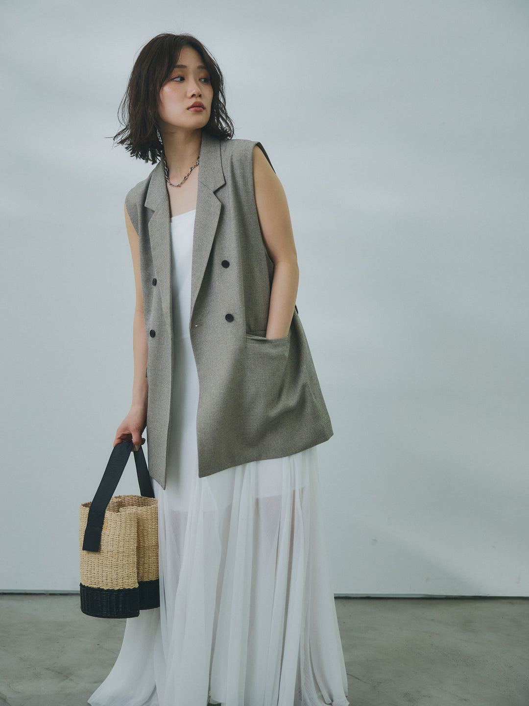 【Allure】[SET]ボウタイシアーキャミワンピース+杢調ミディ丈テーラードジレ(2set)