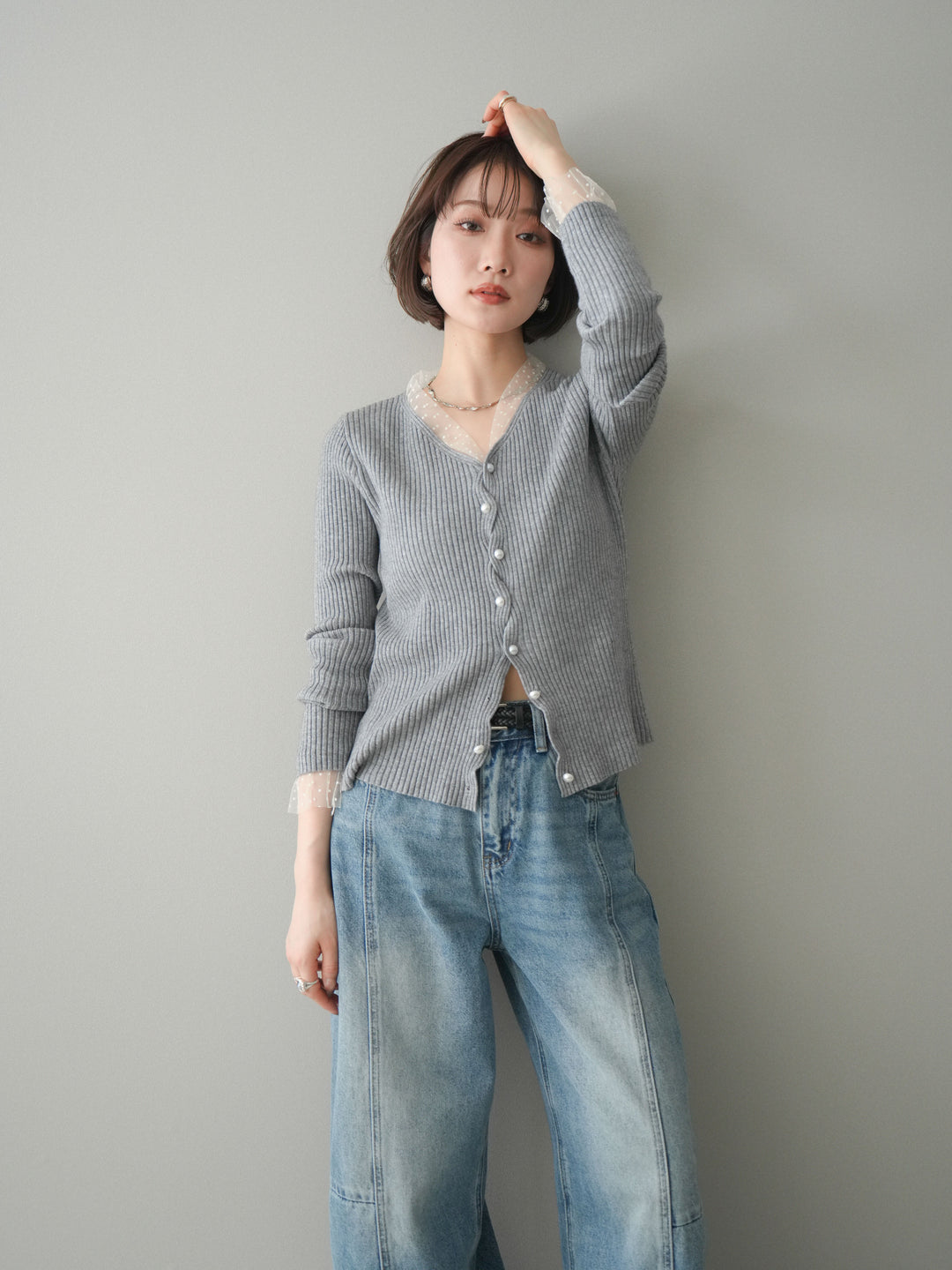 [予約]チュールドッキングパールボタンニットカーディガン/gray