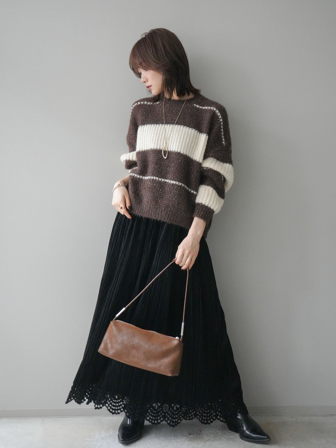 [予約]パンチングデザインスエードプリーツスカート/black